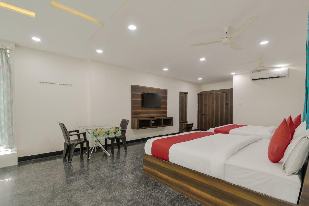 Neema Residency Ξενοδοχείο Anantapur Εξωτερικό φωτογραφία
