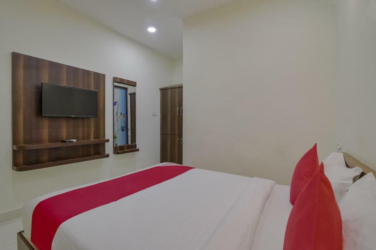 Neema Residency Ξενοδοχείο Anantapur Εξωτερικό φωτογραφία